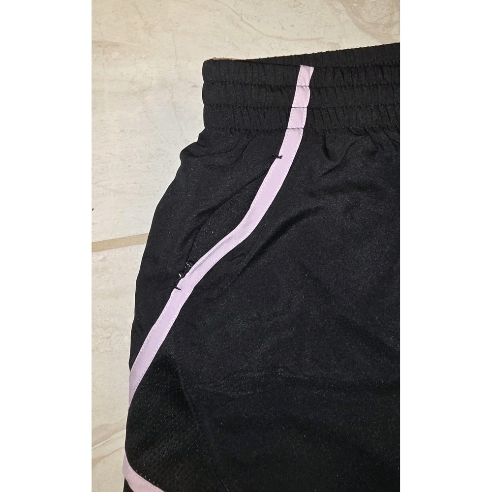 Under Armour Fly By 3" Shorts Womens Medium Black Pink Running Mesh Line NWT - Picture 3 of 6